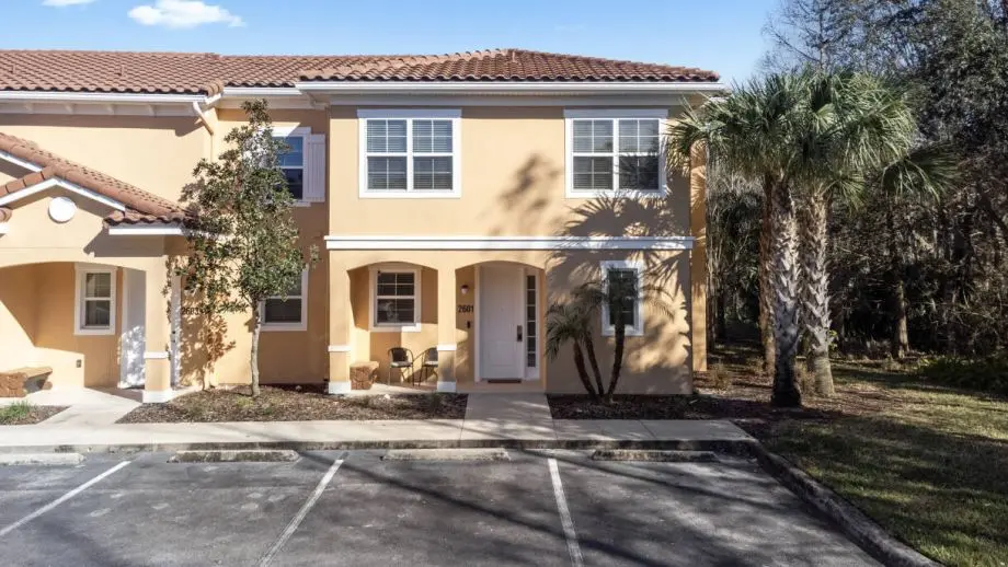 Regal Oaks Resort